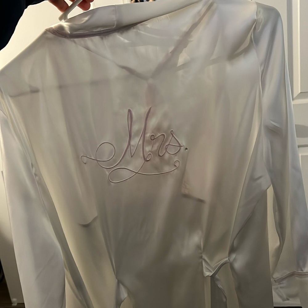 BATH ROBE FOR BRIDES